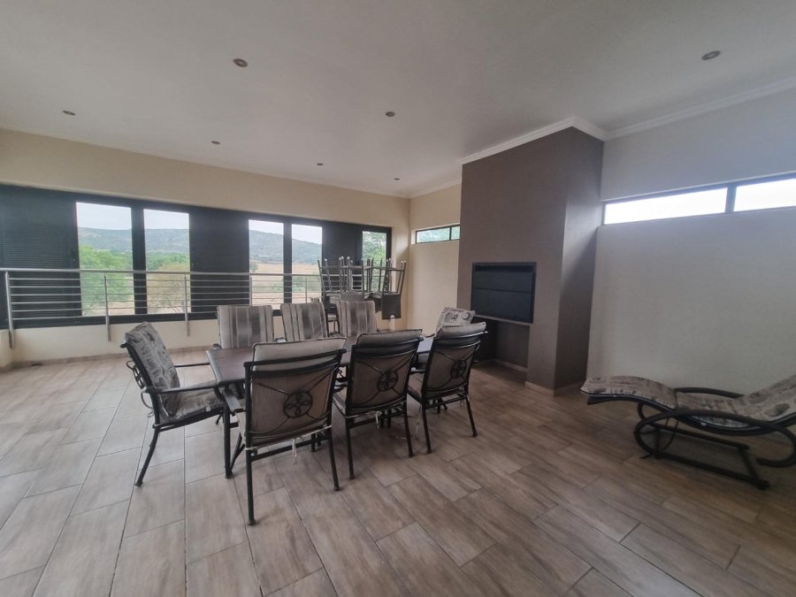 To Let 8 Bedroom Property for Rent in Xanadu North West